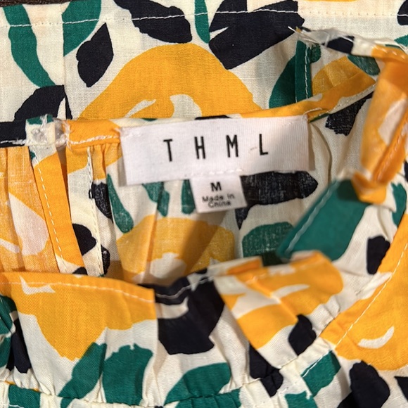 Flutter Sleeve Top - Picture 2 of 3